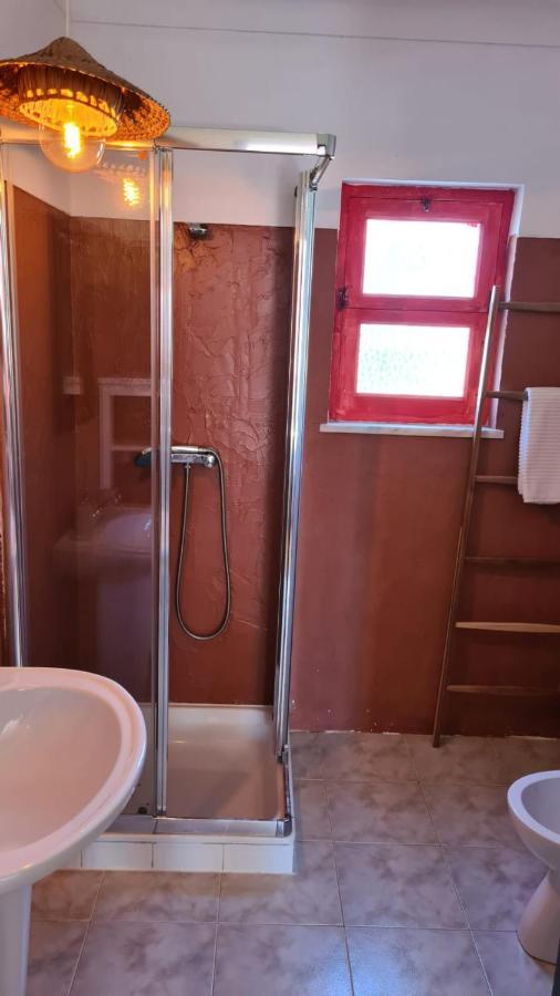 Baobab Moz Lodge Вила-Нова-де-Мильфонт Экстерьер фото