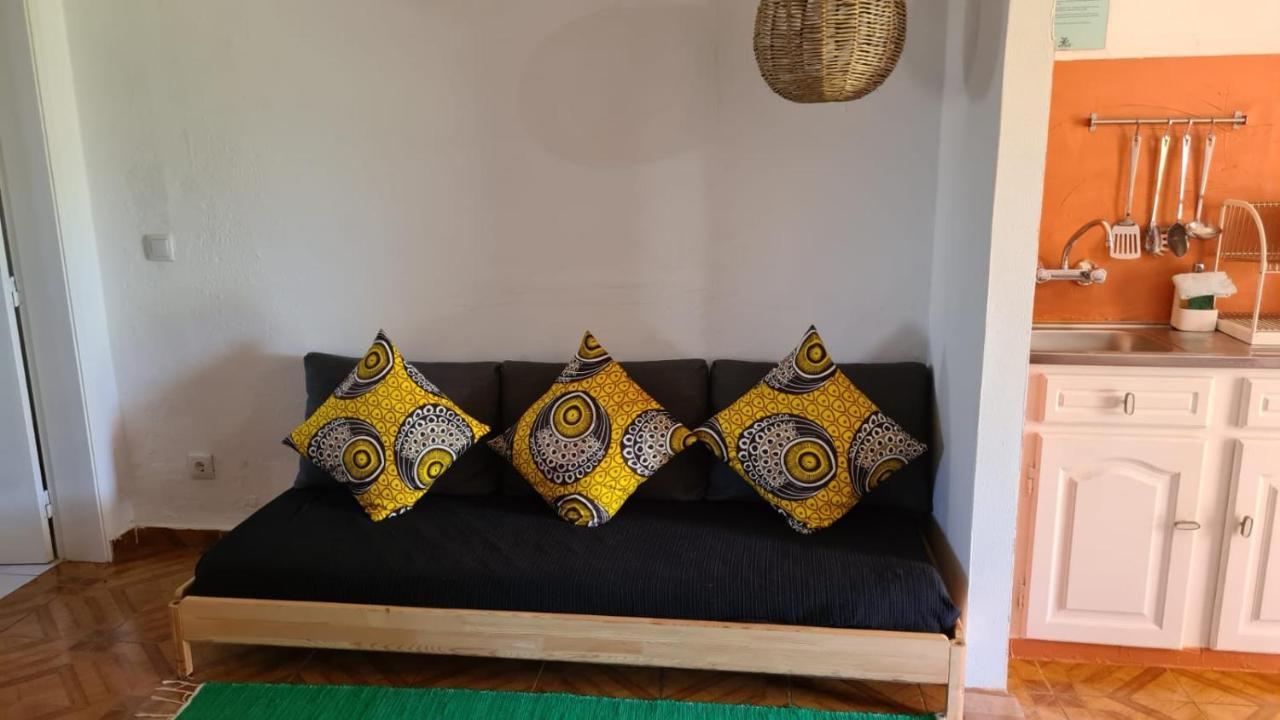 Baobab Moz Lodge Вила-Нова-де-Мильфонт Экстерьер фото